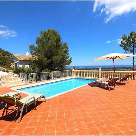 Holiday home Manolo